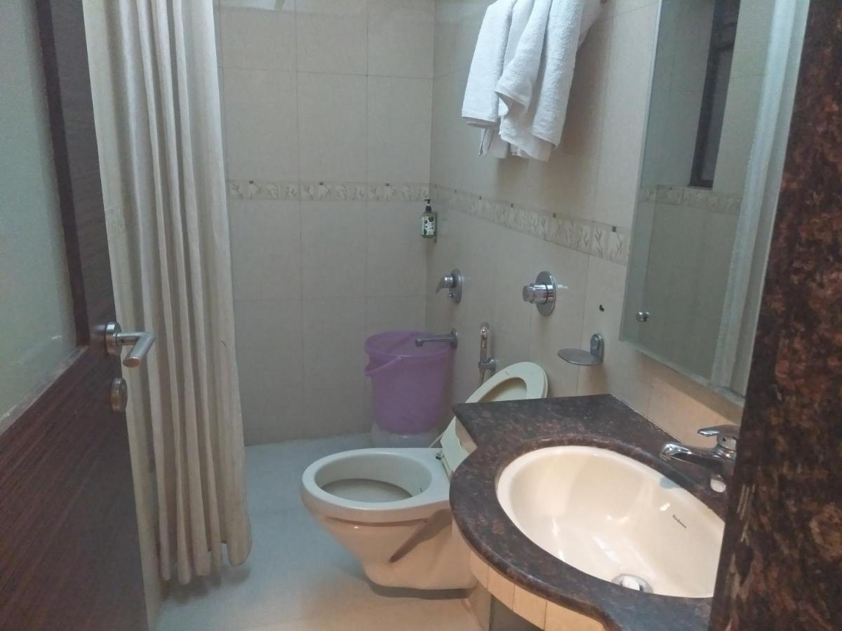 Treebo Trend Hotel Basera Πούνε Εξωτερικό φωτογραφία