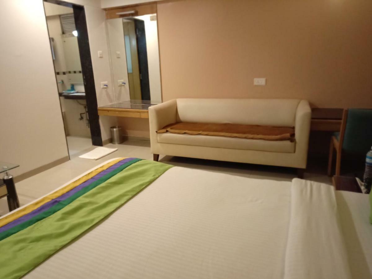 Treebo Trend Hotel Basera Πούνε Εξωτερικό φωτογραφία