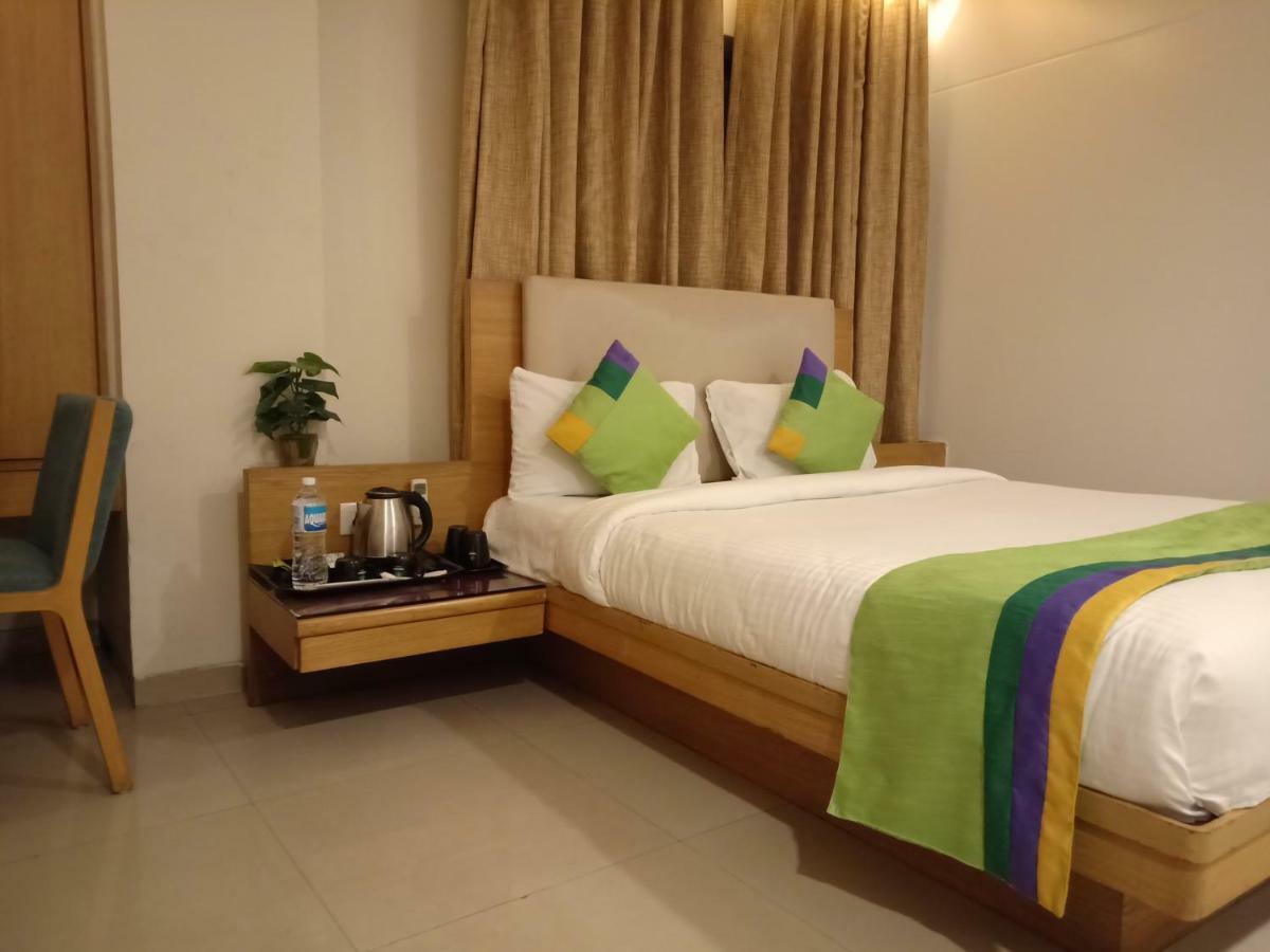 Treebo Trend Hotel Basera Πούνε Εξωτερικό φωτογραφία